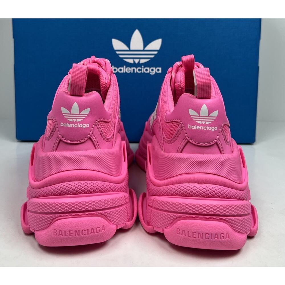Size 34EU/4W - Balenciaga Triple S x Adidas Sneakers Pink💗 NEW/RETAIL $1,150! - Picture 3 of 9